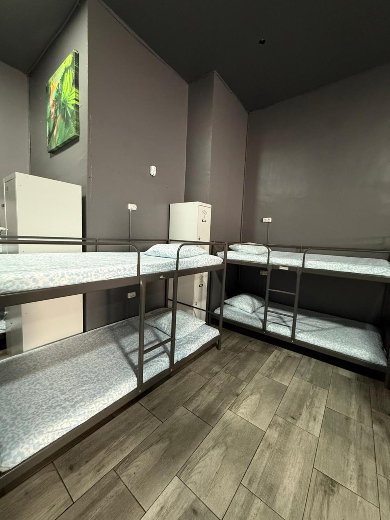 Rio Hostel Madrid Dış mekan fotoğraf