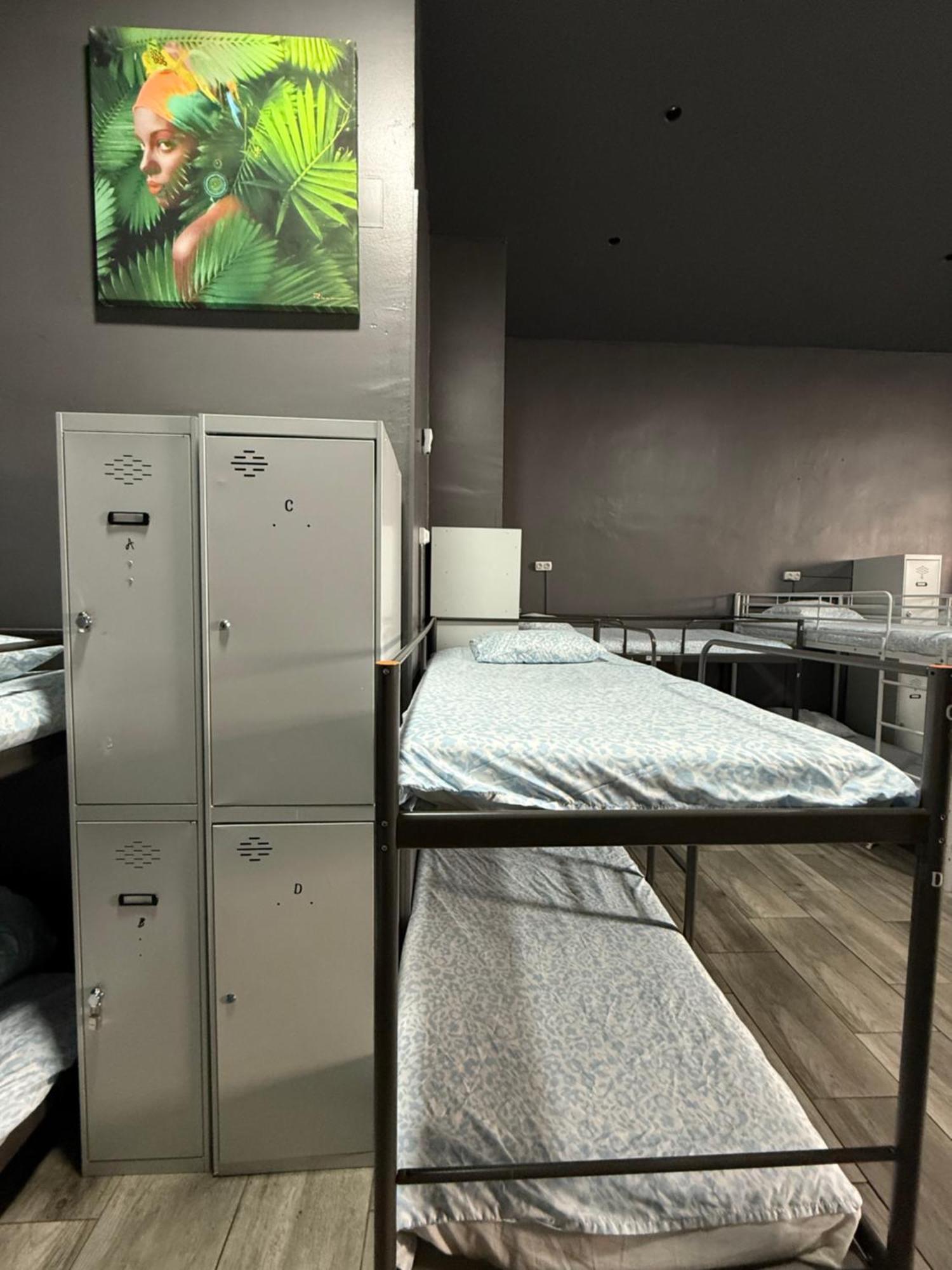 Rio Hostel Madrid Dış mekan fotoğraf